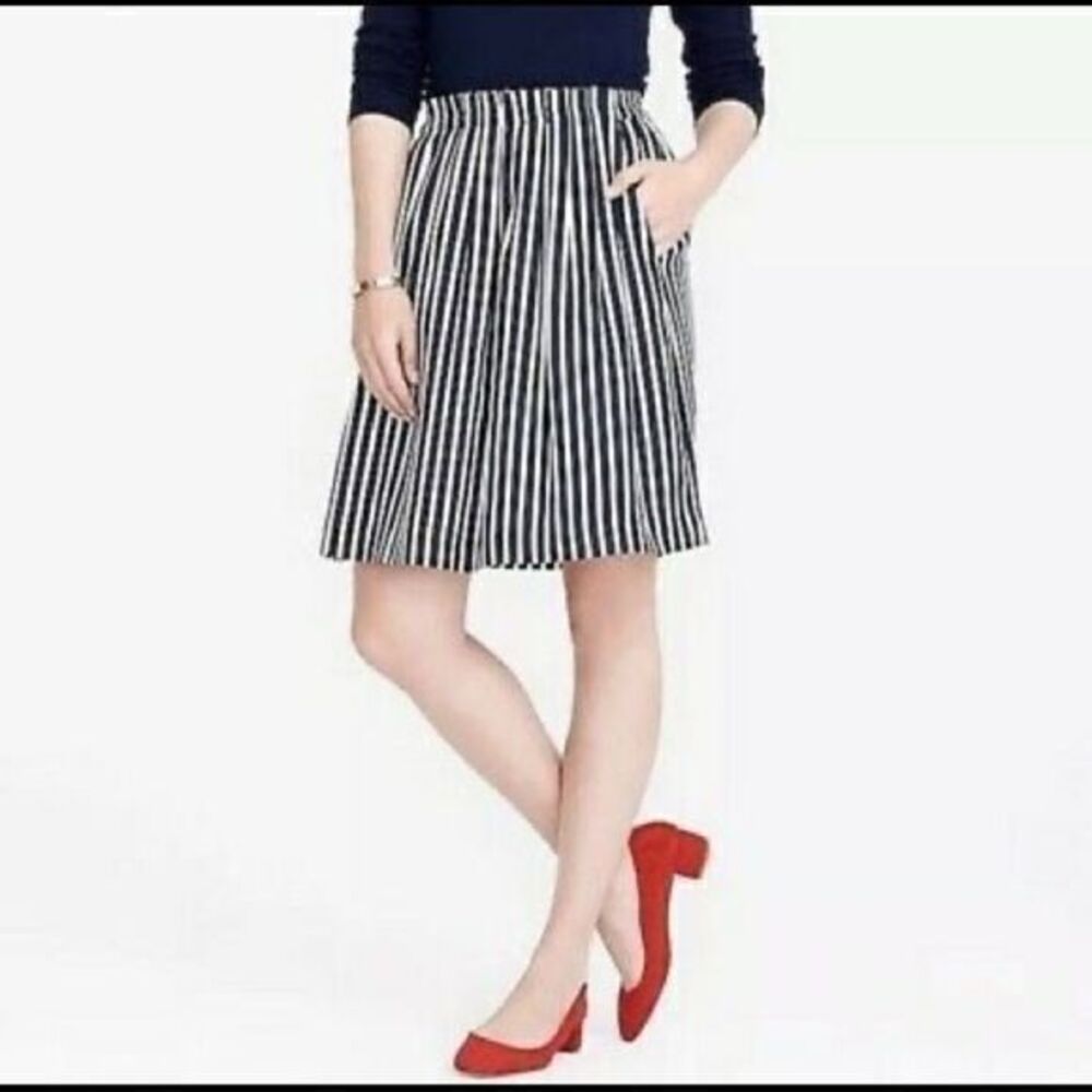 J crew mercantile navy and white paper bag skirt 00